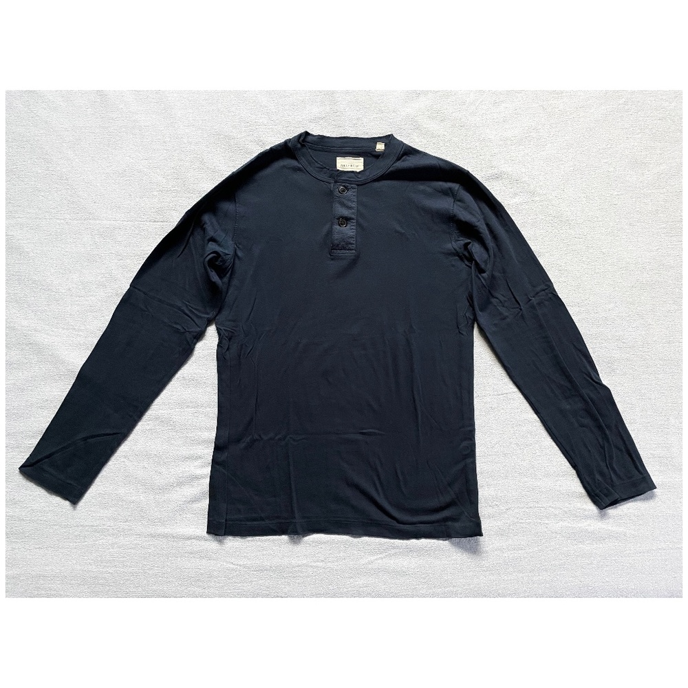 Billy Reid men's Navy blue Henley Long Sleeve Shirt, size Medium
